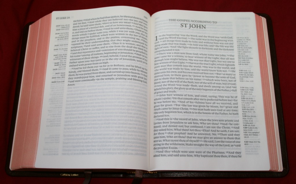 Cambridge Clarion Bible KJV 131