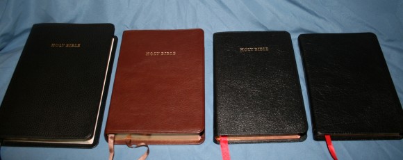 Cambridge Bibles 009