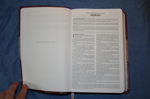 The KJV Study Bible Barbour Publishing 002