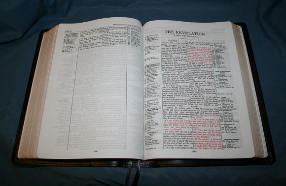 LCBP Thompson Chain Reference Bible 073