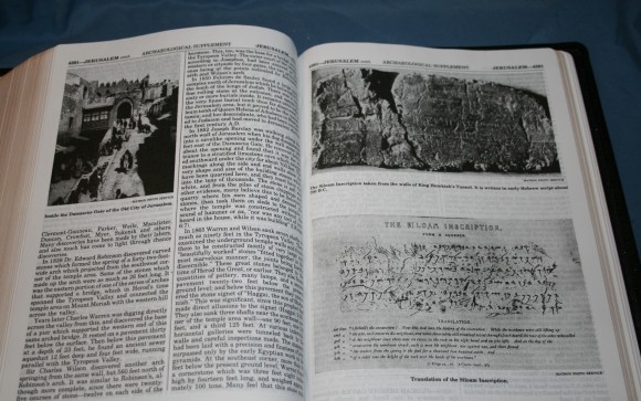 LCBP Thompson Chain Reference Bible 094