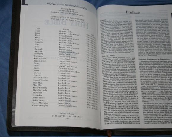 Holman NKJV Large Print Ultrathin Bible 010