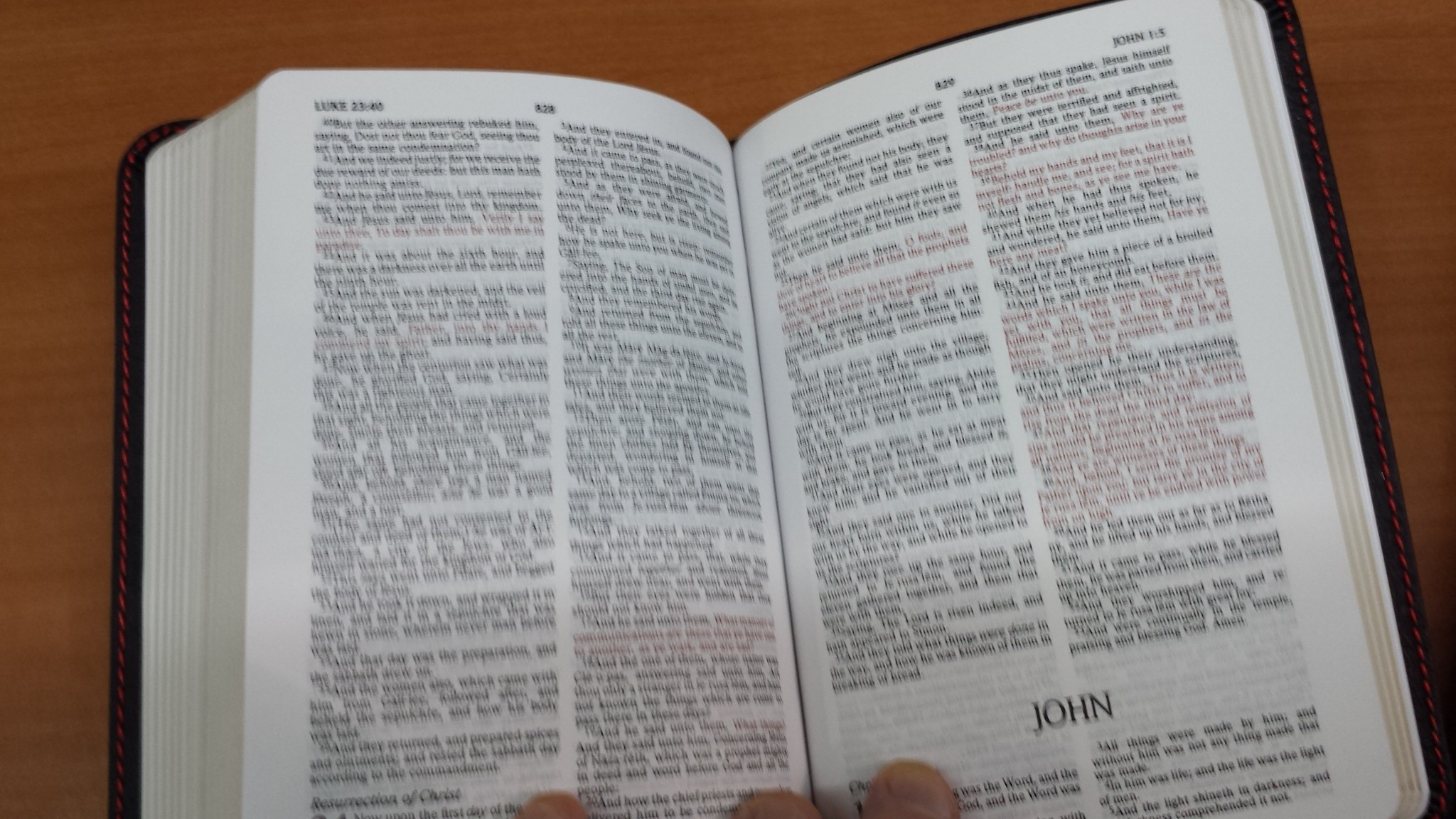 Quick Look - Holman Minister's Pocket Bible - Bible Buying Guide