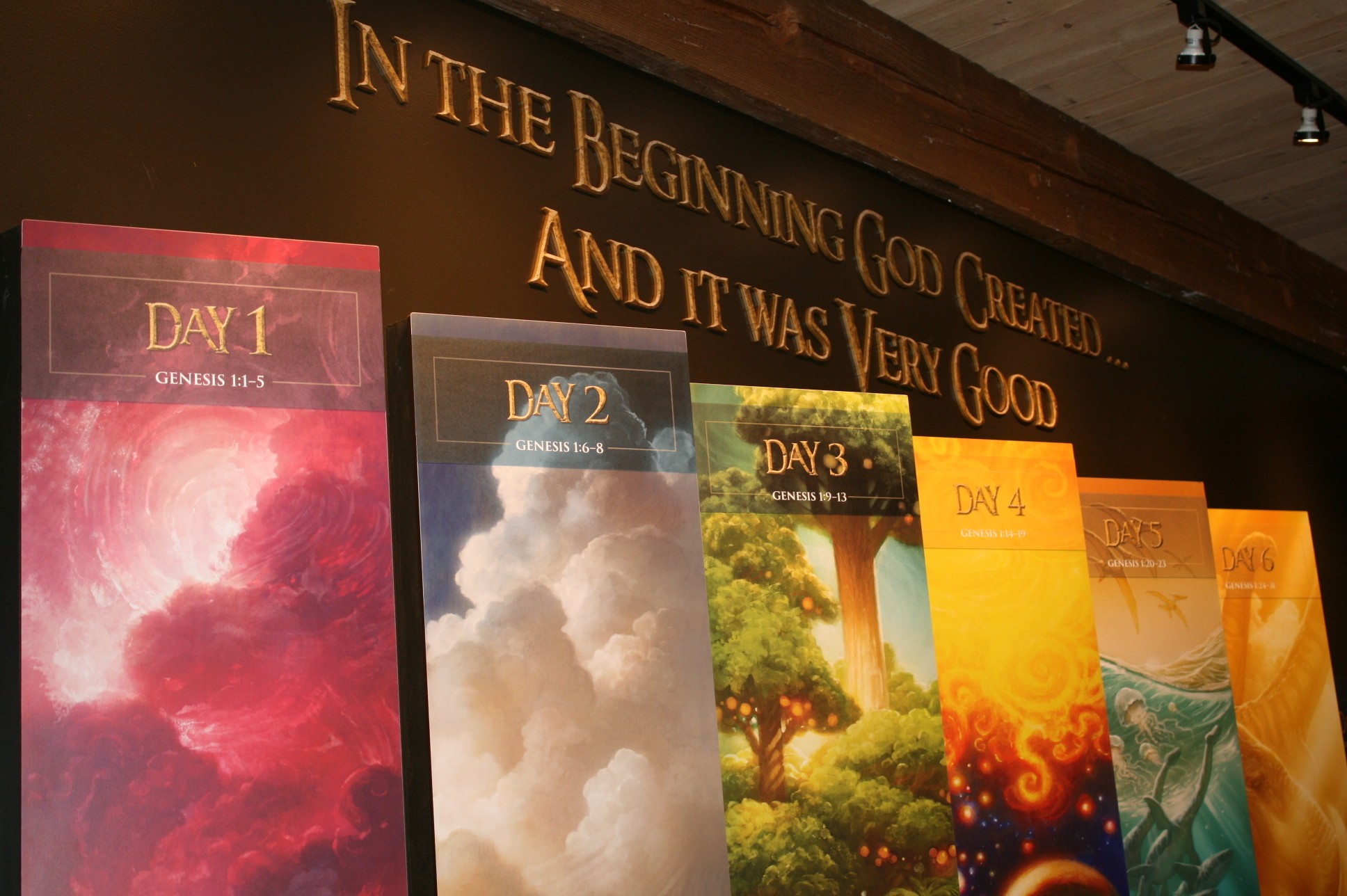 Our Trip to the Ark Encounter - Part 2 - Bible Buying Guide