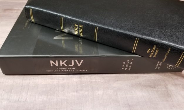 Premier Collection NKJV Large Print Thinline Reference Bible