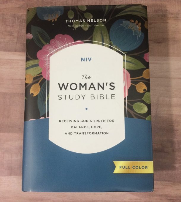 The NIV Women's Study Bible Review Bible Buying Guide