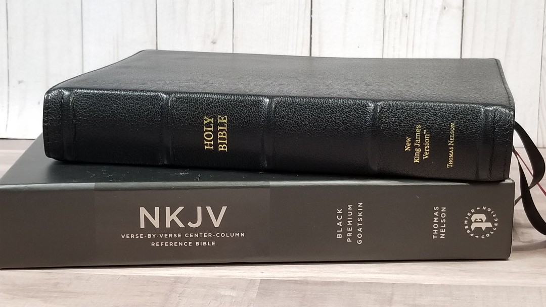 NKJV Verse by Verse Center Column Reference Bible Premier Collection 