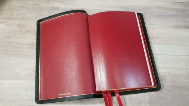 Canterbury KJV Full Yapp Review - Bible Buying Guide