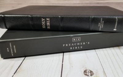 NIV Preacher’s Bible (Premier Collection) Review