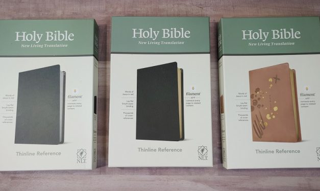 NLT Thinline Reference Bible, Filament-Enabled Edition