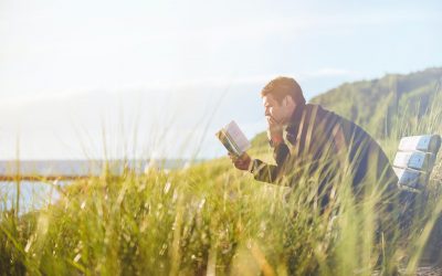 10 Benefits of Reading the Bible Daily