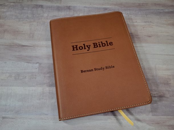 Berean Study Bible Review - Bible Buying Guide