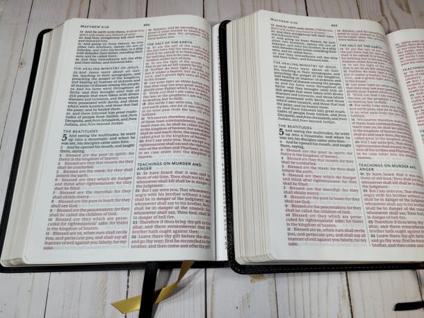 KJV Vintage Series Bibles from Thomas Nelson - Bible Buying Guide