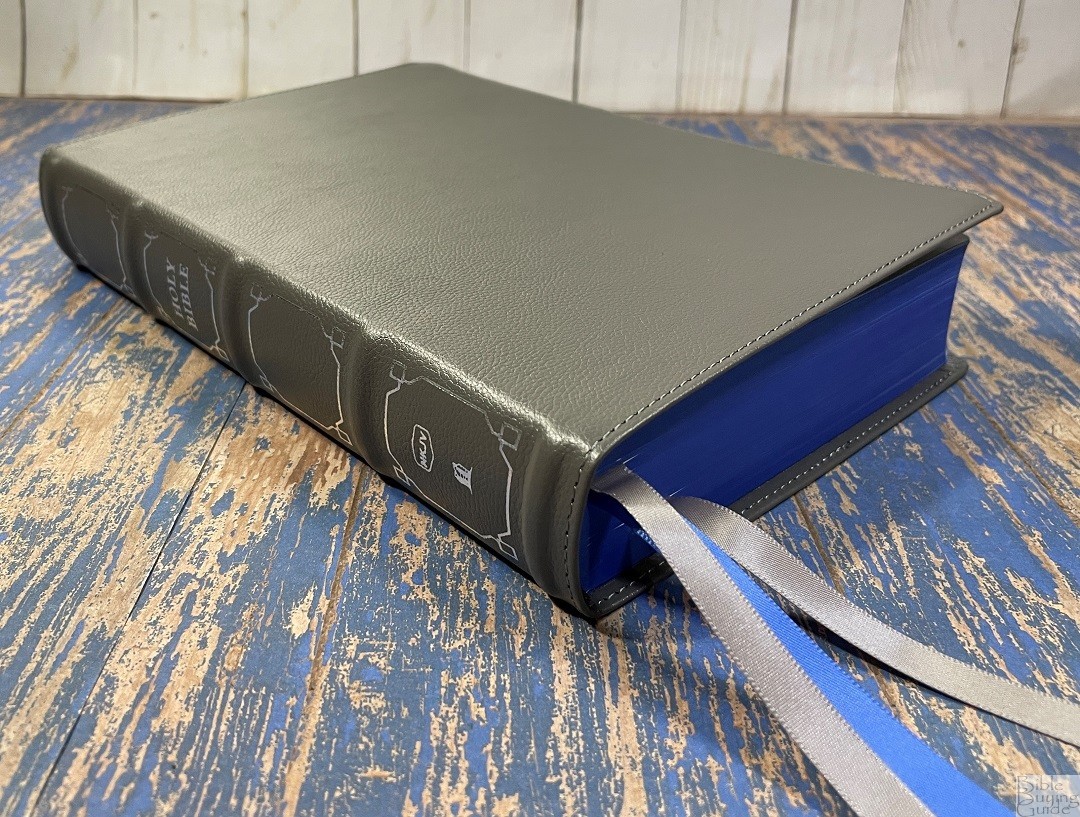 Gray NKJV Center Column Reference Bible (6) Bible Buying Guide