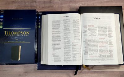 NIV Comfort Print Thompson Chain Reference Bible Review Part 1