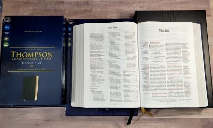 NIV Comfort Print Thompson Chain Reference Bible Review Part 1