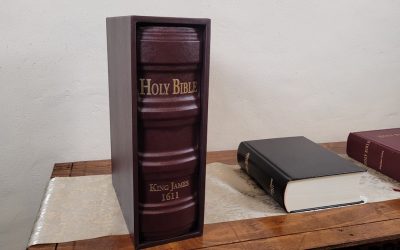 1611 King James Bible – Super Deluxe Facsimile Edition