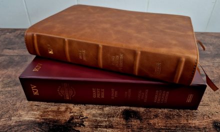 Holman Handcrafted Giant Print KJV